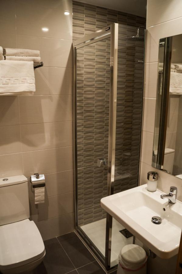 Hostal Monaco Valladolid Zewnętrze zdjęcie